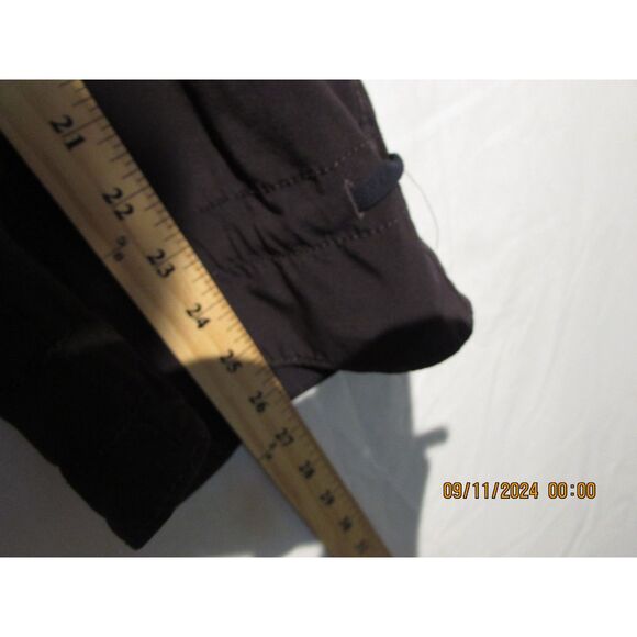 ATHLETA LONG SHORTS BLACK SIZE 8 WOMEN'S CARGO SIDE POCKETS WORKOUT TIES AT LEG - Picture 8 of 12